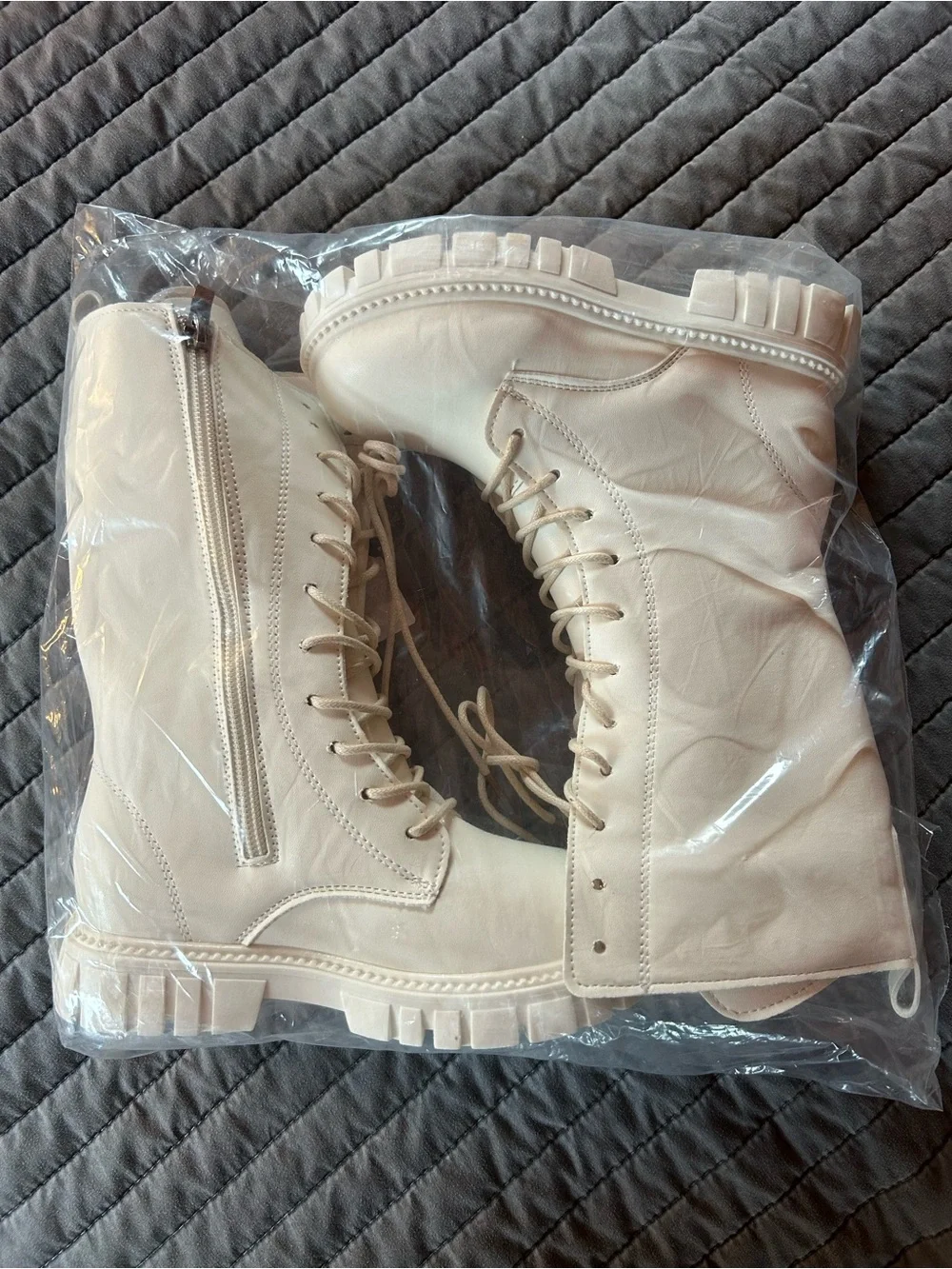 Girls Lace-Up cream Combat Boots in Cream
